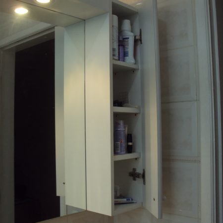 Armarinho para banheiros pequenos